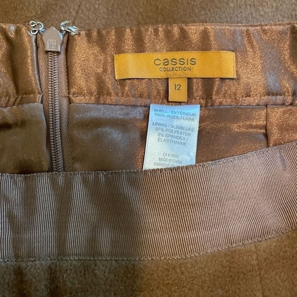 100% wool Cassis skirt - Picture 2 of 5